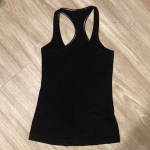 🍋LuluLemon tank top - XS